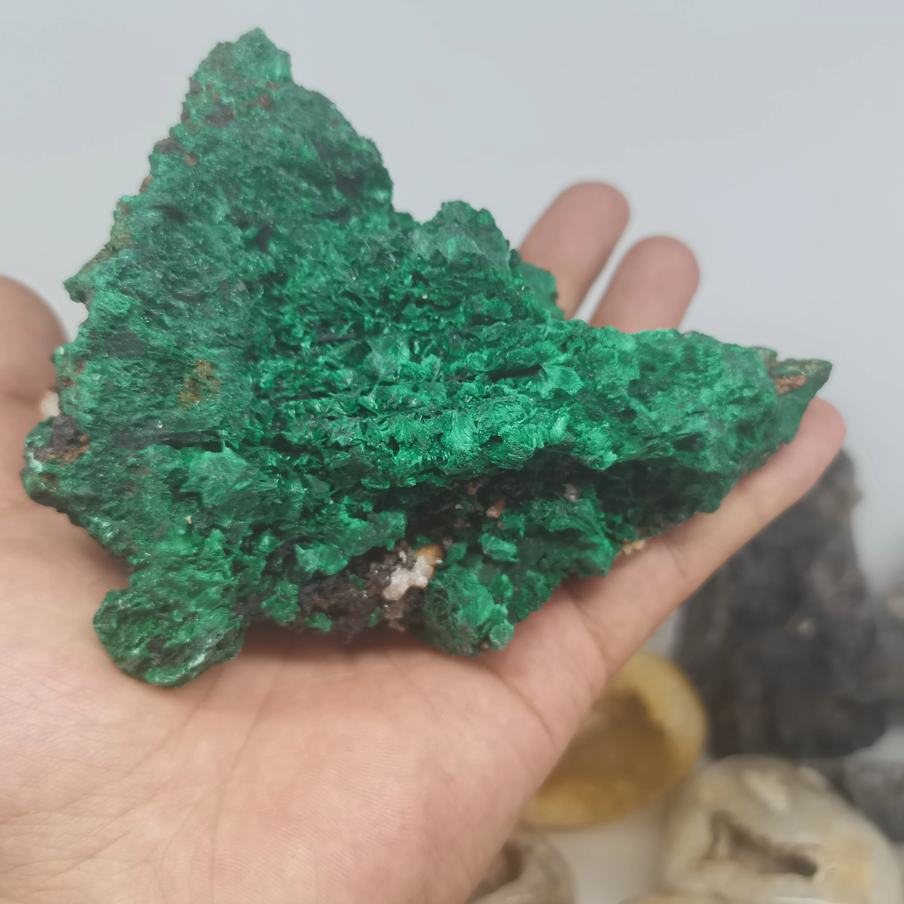 

200-700g beautiful natural Yangchun malachite specimen rough gemstone reiki healing crystals for collection&home decoration