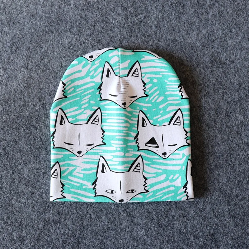 Детская хлопковая шапка с мультяшным принтом для новорожденных на осень и зиму