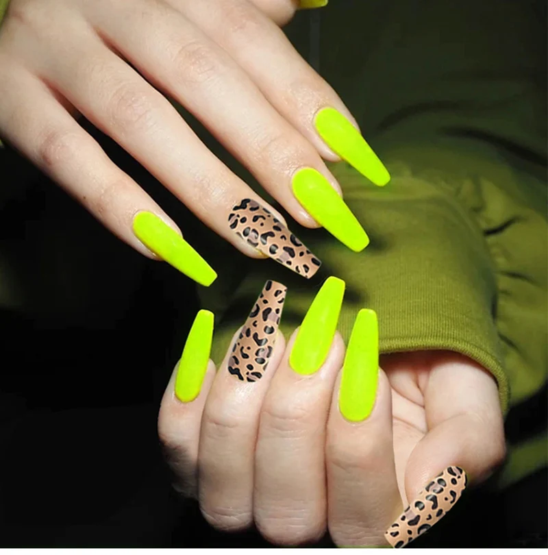 

20pcs Dark Green False Nails Long Detachable French Fake Nail Ballet Coffin Nail Tips With Rhinestones Press on Nail Art Tool