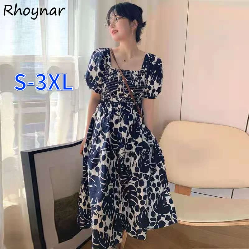 

Платье женское ТРАПЕЦИЕВИДНОЕ с квадратным вырезом и рукавами-фонариками