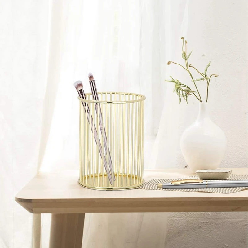 

Golden Metal Wire Pen Holder,for Desk, Makeup Brush Cup, Pencil Holder, Office and Home Organizer, Makeup Brush Pot 1Pcs