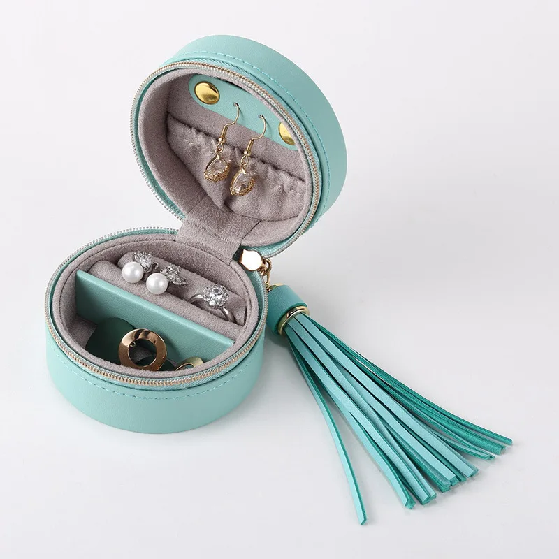 

Mini Round Jewelry Box Carrying Bag Portable Velvet Chain Jewelry Box Earrings Earrings Storage Box