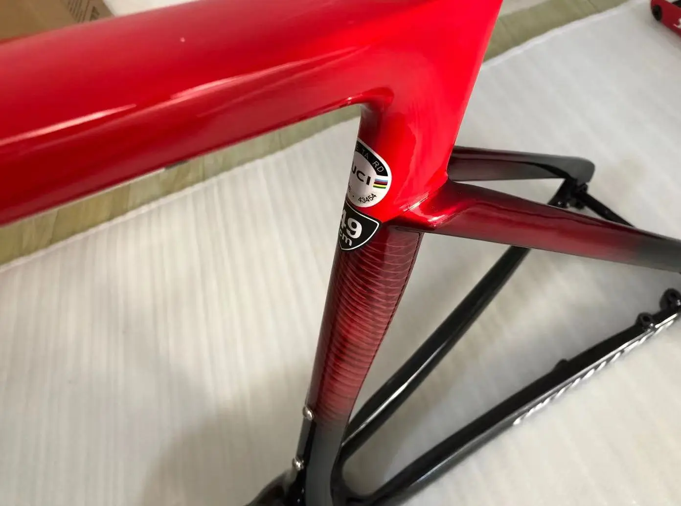 

Carbon frame Super ultralight carbon bike SL7 frameset compatible Di2 group BSA bottom bracket latest mold disc brake