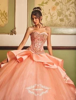 Peach Beaded Ball Gown Quinceanera Dresses Sweetheart Neck Appliqued Sweet 16 Dress Satin Sweep Train Sequined Masquerade Gowns