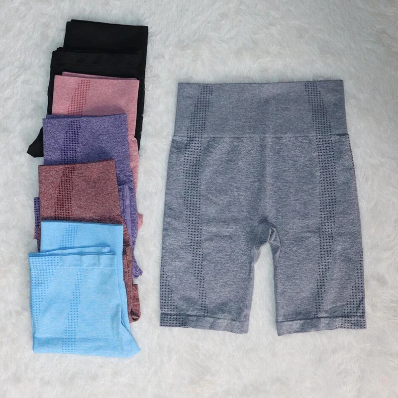 

2021 New Women's Tracksuit Seamless High Waist Knee Length Yoga Pants For Sport Workout Tights 5-point Shorts