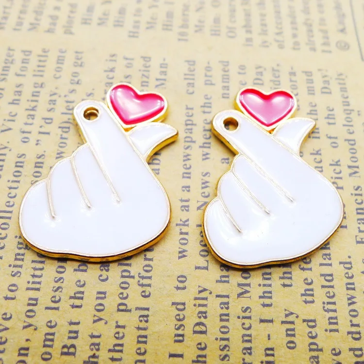

Bracelet Charms 4 Pieces 21x28mm Enamel Hands Love Heart Charms