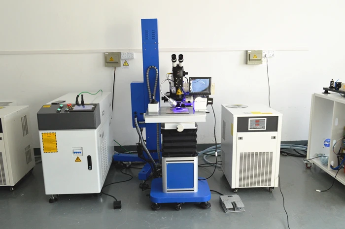 Arm ТИП пресс-формы лазерная сварочная машина Yag лазер для точечной сварки продажи