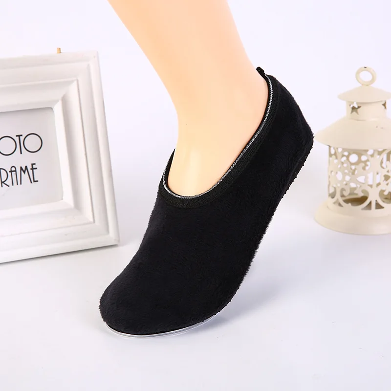 Осенне-зимние толстые бархатные женские носки кораллового цвета милые плюшевые