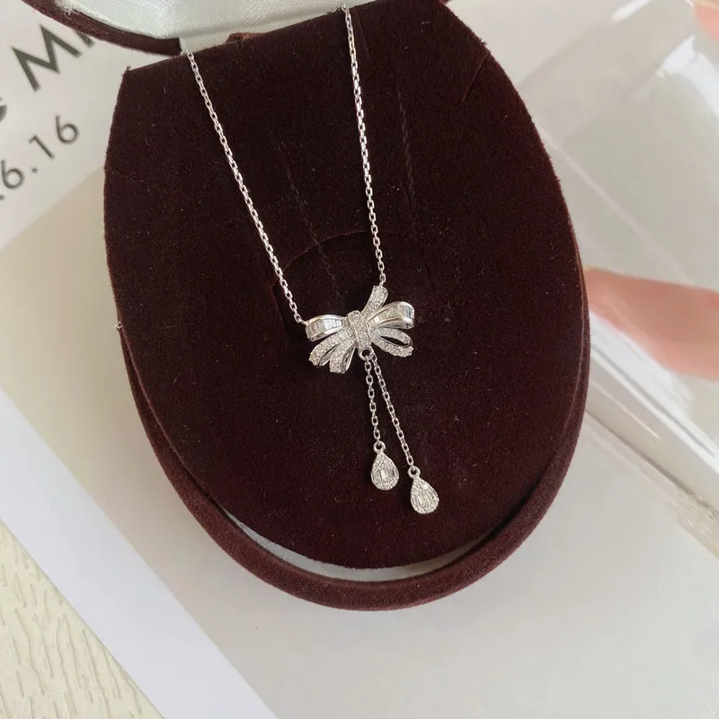 Женская цепочка-бант Aazuo из белого золота 18 К с натуральными бриллиантами 0 30