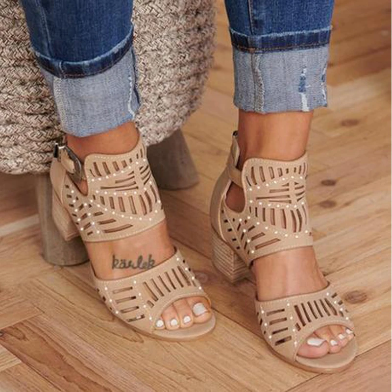 

2020 Fashion New Style Sandals Women Vintage Hollow Out Peep Toe Square Heel Wedges Sandals High Heels Shoes Zapatos Mujer