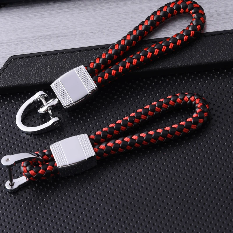 CHEENCHENG Hand-woven Car leather keychain Metal for cars key chains horseshoe buckle creative gift Motorcycle Auto accessories |