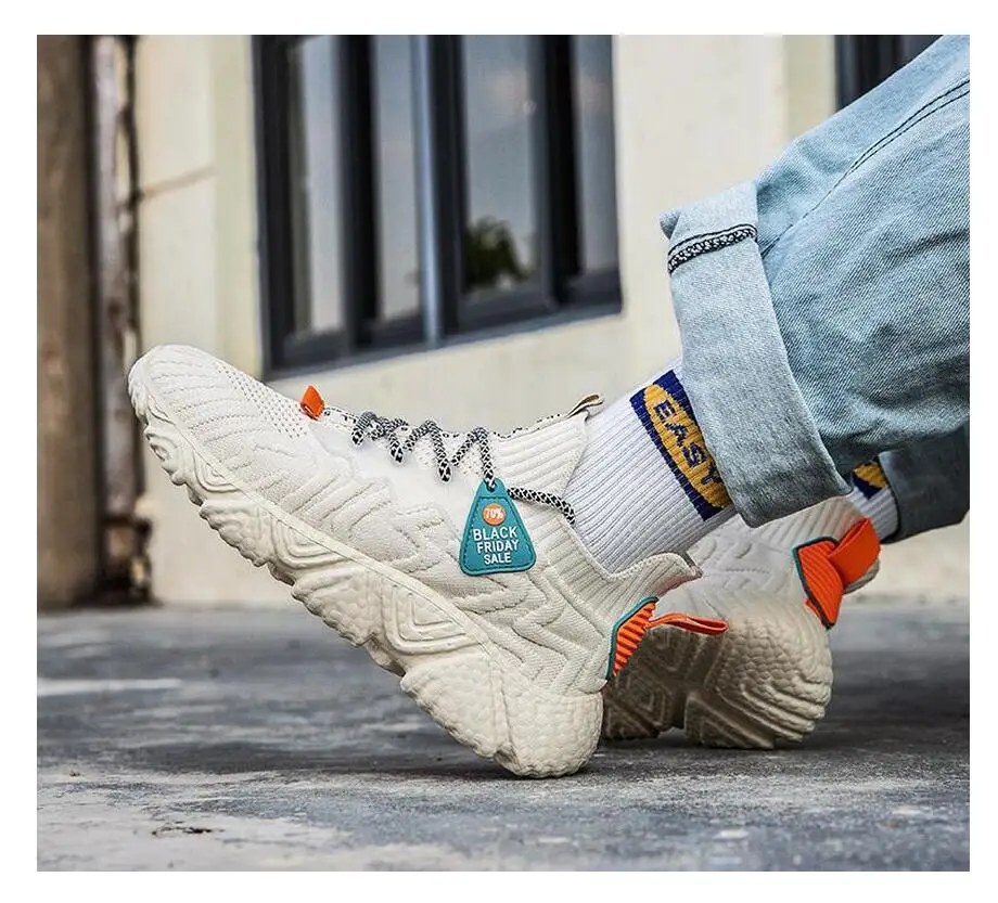 

Men's shoes spring 2021 new Korean fashion student trendy shoes men shoes flying woven men's sports shoes