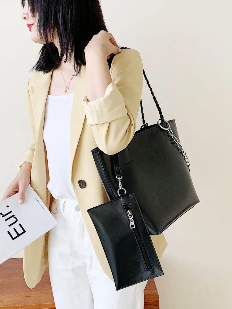 

Women Tote Bag Female Large Capacity Shoulder Bag For Lady Handbag Purse with Chain
