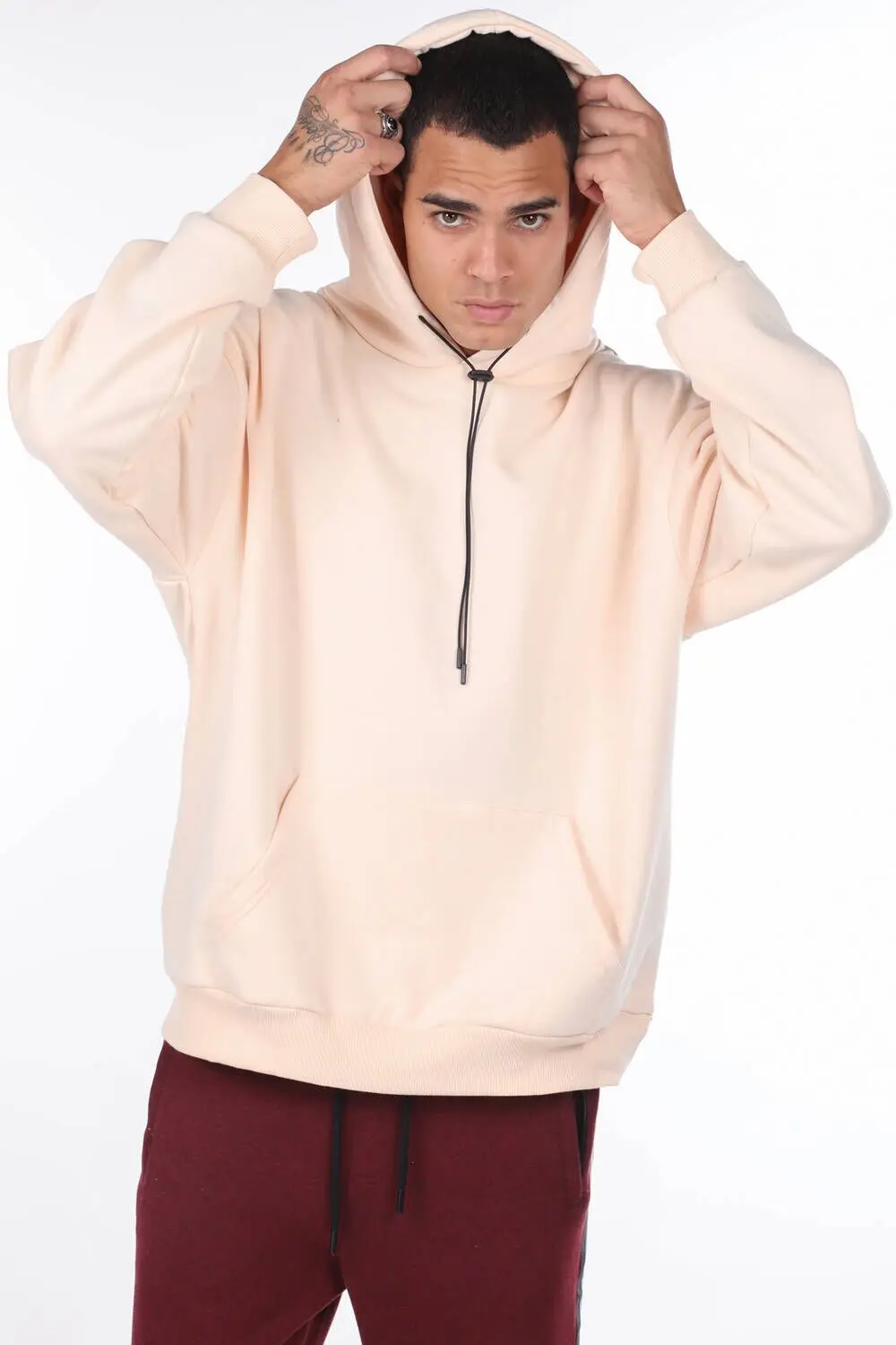 

Kanguru Cepli Ekru Erkek Kaponlu Sweatshirt