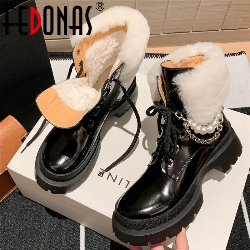 

Женские зимние ботильоны FEDONAS, повседневные Теплые ботильоны из натуральной кожи с цепочкой и бусинами