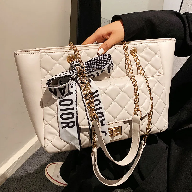 

Large Bag Female Large Capacity 2021new Fashion Rhombus Chain Bag Autumn and Winter High-quality One-shoulder Messenger Tote Bag