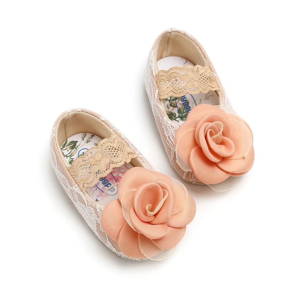 Младенческая обувь для маленьких девочек Обувь малышей Милая мягкая подошва