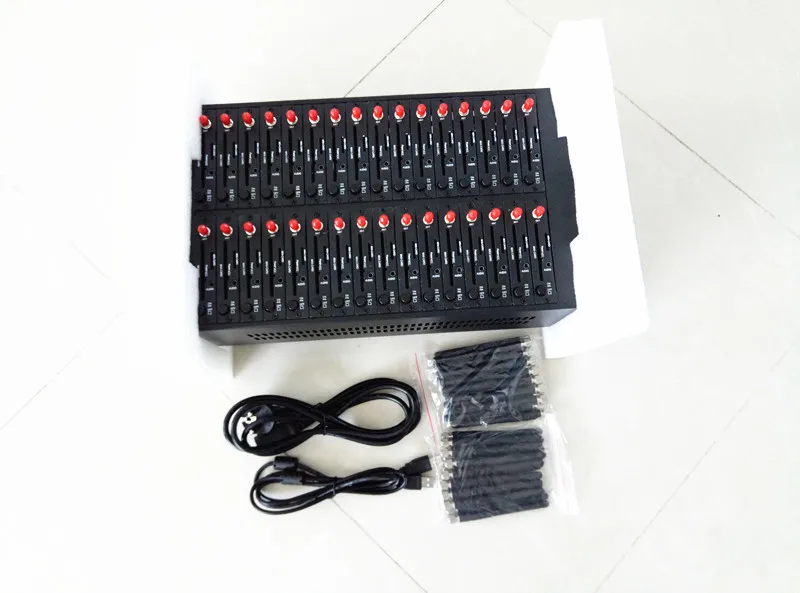 

GSM Gprs Modem Q2303A Dual Band 900/1800MHZ USB interface 32 PORTS GSM SMS Modem Pool 32 SIM cards slot IMEI Change