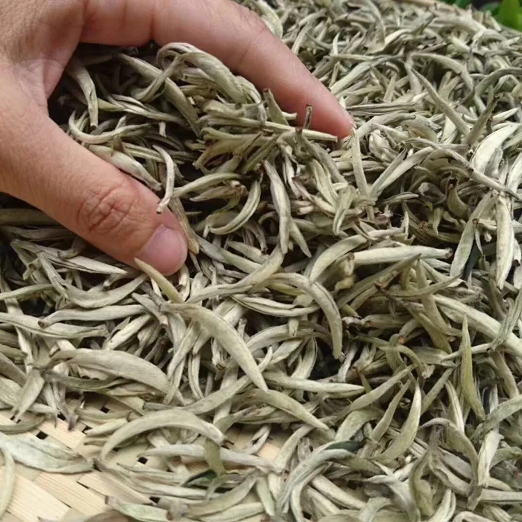 

150 г белый китайский чай Bai Hao Yin Zhen белый чай Серебряный игольчатый чай для веса Свободный чай натуральный органический красивый здоровый ча...