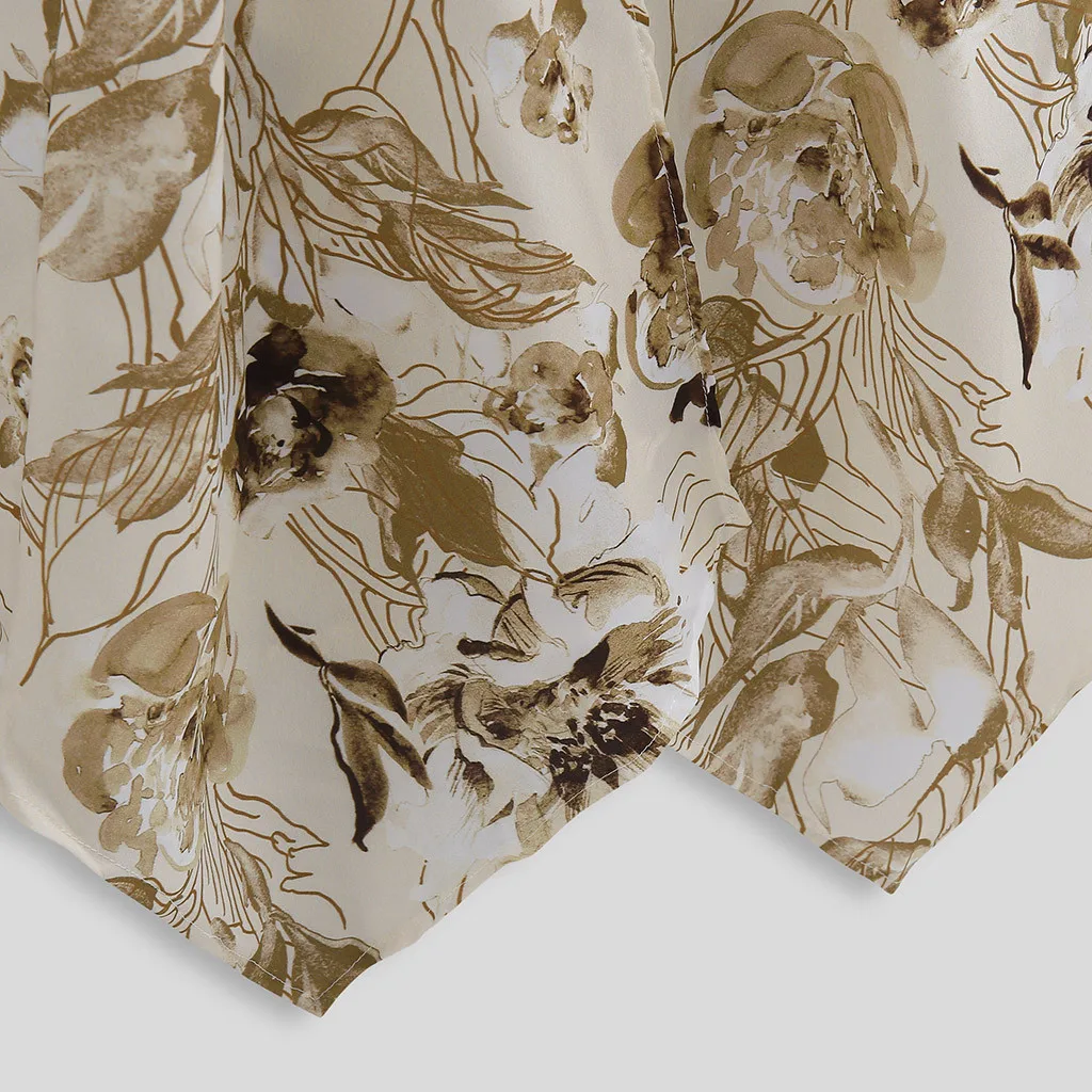 Длинная женская рубашка с коротким рукавом и цветочным принтом асимметричный