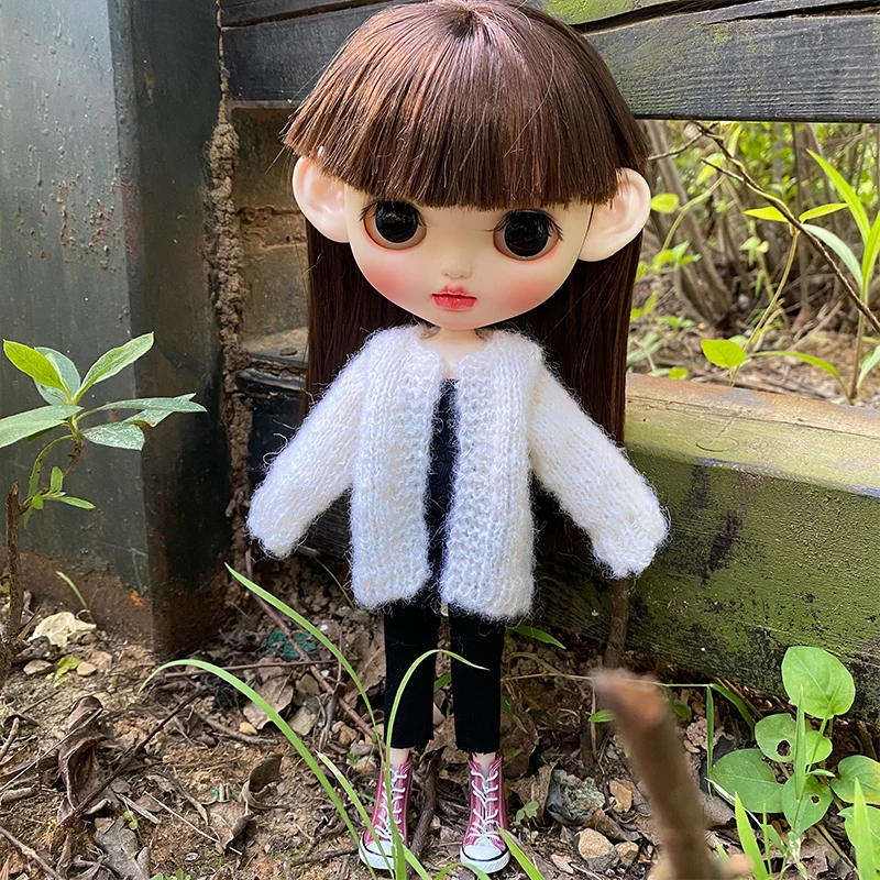

Blyth Doll Handmade Woollen Sweater BJD/SD6 Points OB24 Doll Clothing Versatile