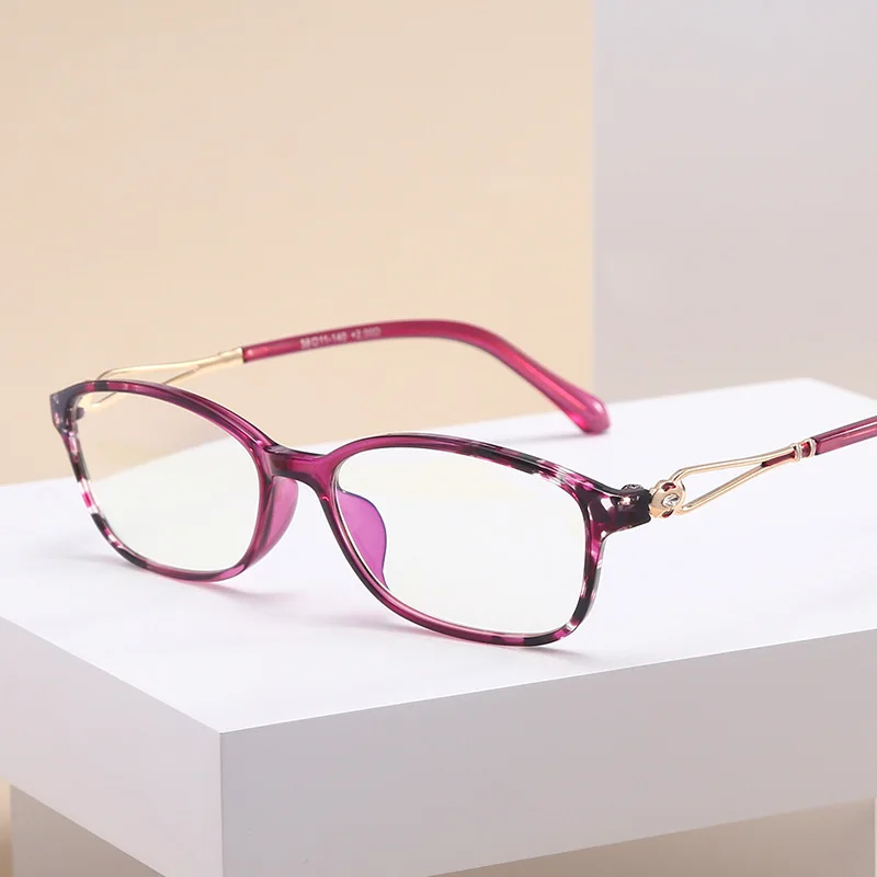 

Квадратные очки для чтения TR90, женские очки для дальнозоркости с защитой от синего света, очки с диоптриями + 1,5 + 2,5 + 3,5