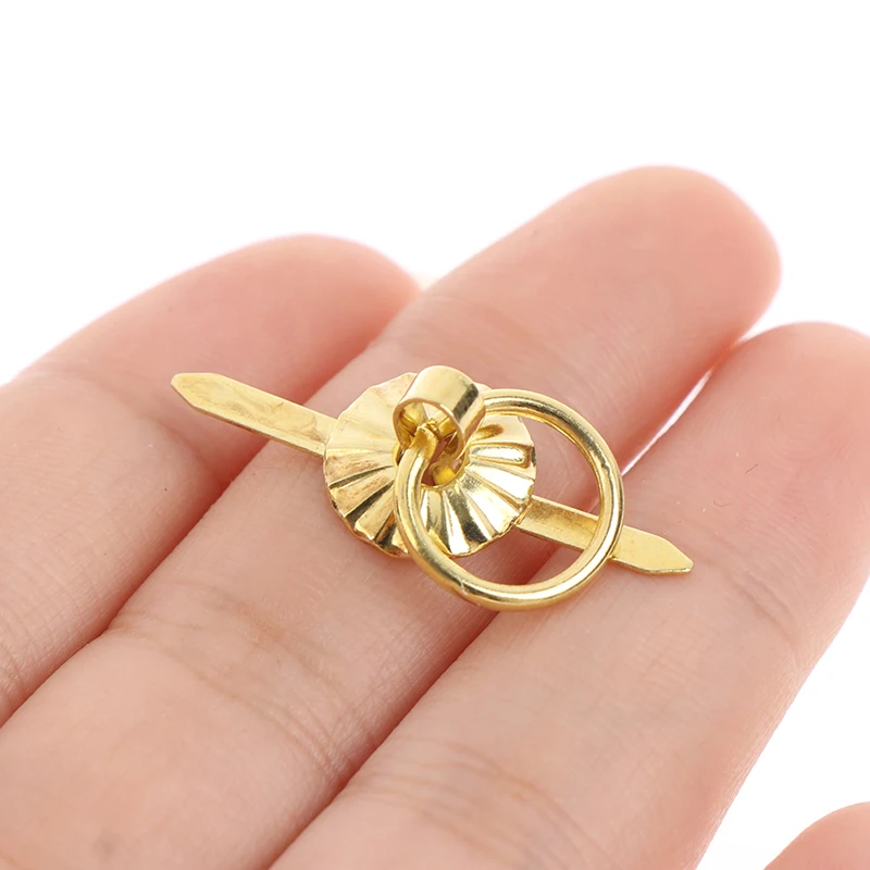 

New 1pcs Mini 1:6 Dollhouse Life Scene Dollhouse Wooden Door Handle Decorate Accessories Play House Toy Decoration Accessories