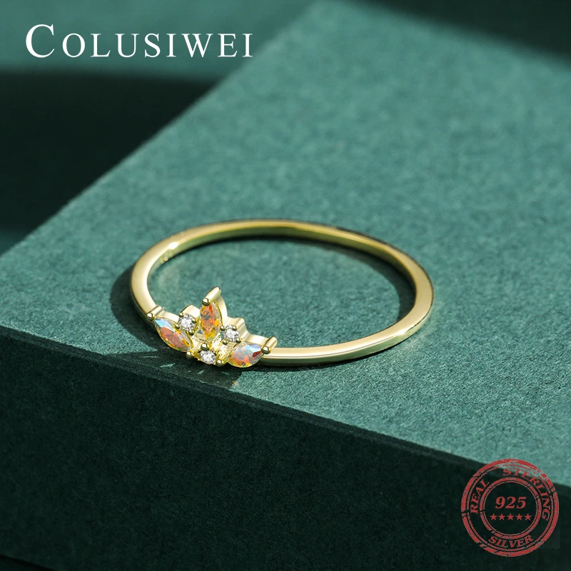 Кольцо женское из серебра 925 пробы с милой маленькой короной | Украшения и