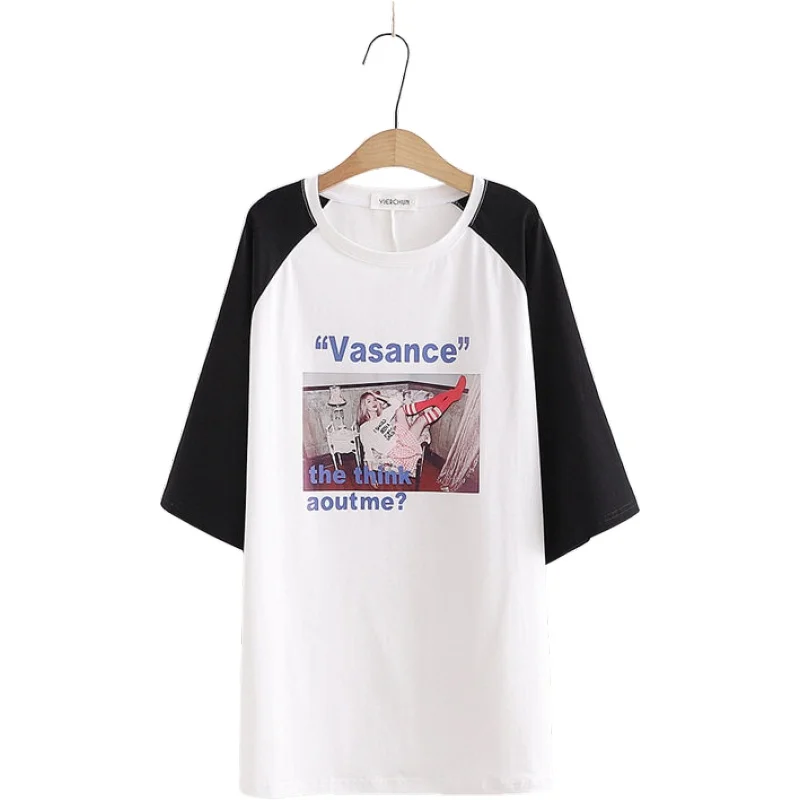 

Футболка женская с коротким рукавом, круглым вырезом и принтом