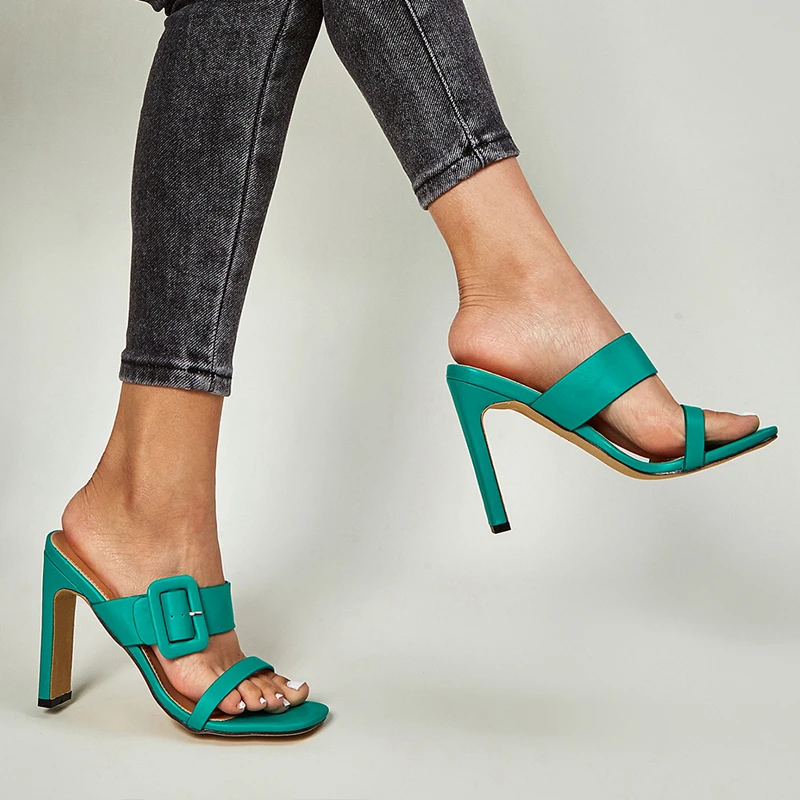 

2021 NEW Sexy Women Slipper Shoes Fashion Buckle Summer Outdoor Sandal Square High Heel Slides Ladies Solid Flip Flop Shoes