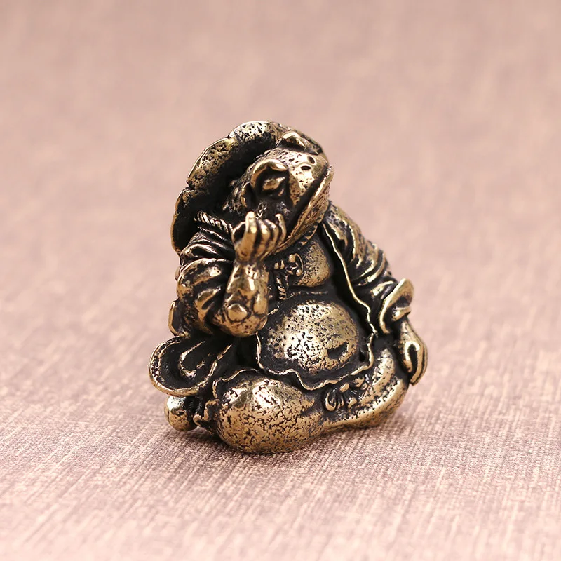 

Латунь творческий резьба жаба мастер Коллекция украшения Чай украшения для домашних животных ремесла статуя Скульптура талисман украшени...