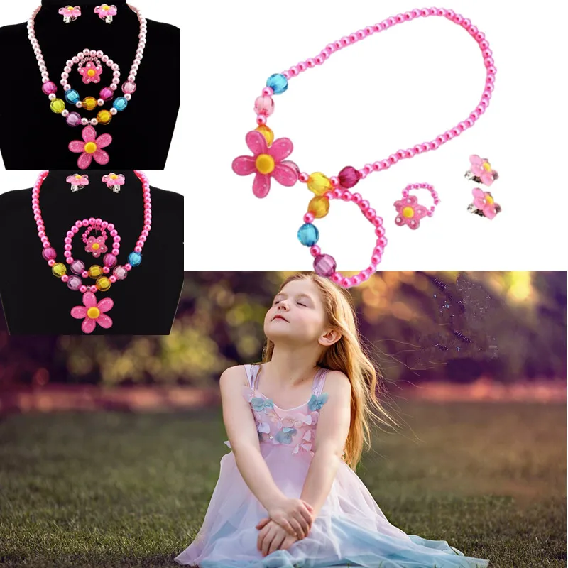 

4PCS Beauty Imitation Pearls Children Sun Flower Beaded Rings Jewelry Set Children's Day Gift