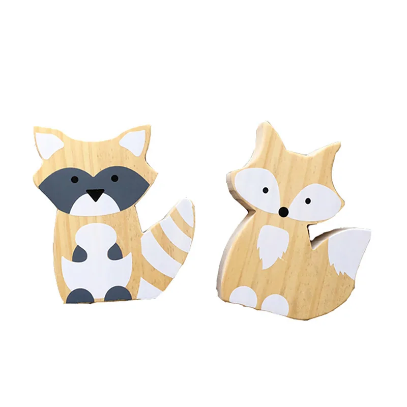 

Solid Wood Cartoon Ornaments Long Tail Fox Lesser Panda Ornaments Decoration Children Room Photography Props Home Decoration