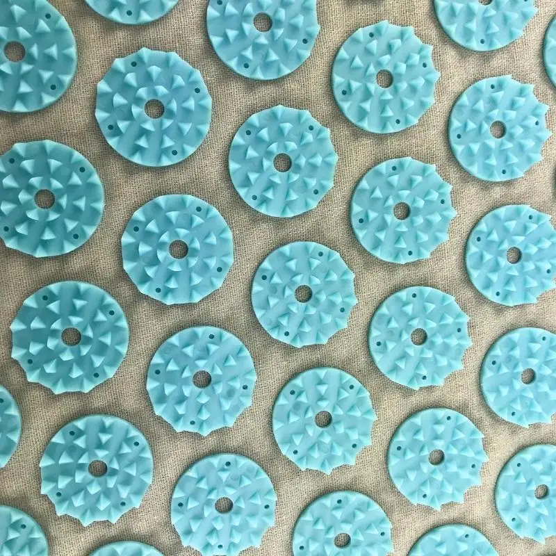 

Portable Acupressure Massager Mat Body Relaxation Stress Pain Relief Yoga Mat Health Care Acupuncture Massage Mat Pillow Set