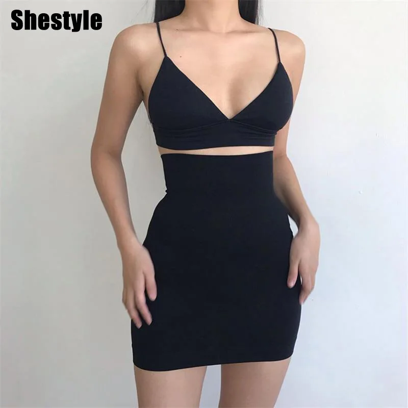 Женская офисная юбка карандаш shstyle черная однотонная облегающая эластичная с