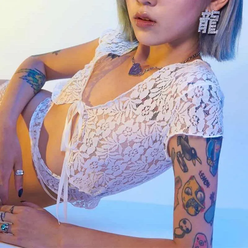 Женские футболки с кружевной отделкой приталенный крой летний короткий рукав