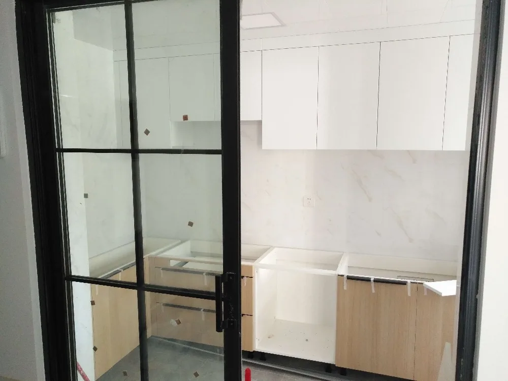 Latest styles kitchen cabinet furniture China Manufacture Modern Design Wooden Kitchen Cabinet Blum Hardware