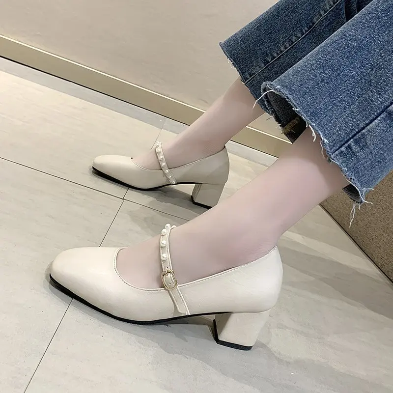 

Shoes On Heels Female Footwear Shallow Mouth Square Toe Pearl Decorateion Low Dress Retro Summer Beading New Mary Janes Spring S