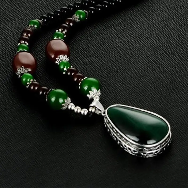 Классическое женское ожерелье с кулоном в стиле ретро зеленым камнем кошачий
