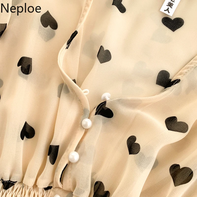

2021new V Neck Lantern Long Sleeve Heart Print Blouse Women Elegant Ruffles Slim Waist Pleat Holiday Blusas Spring New Shirt
