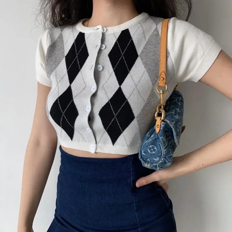 

Seeslim Argyle Printed Knitted Cardigans Y2k Retro Sweaters Preppy Style Jumpers Short Sleeve Knitwear Women Crop Top Outfits