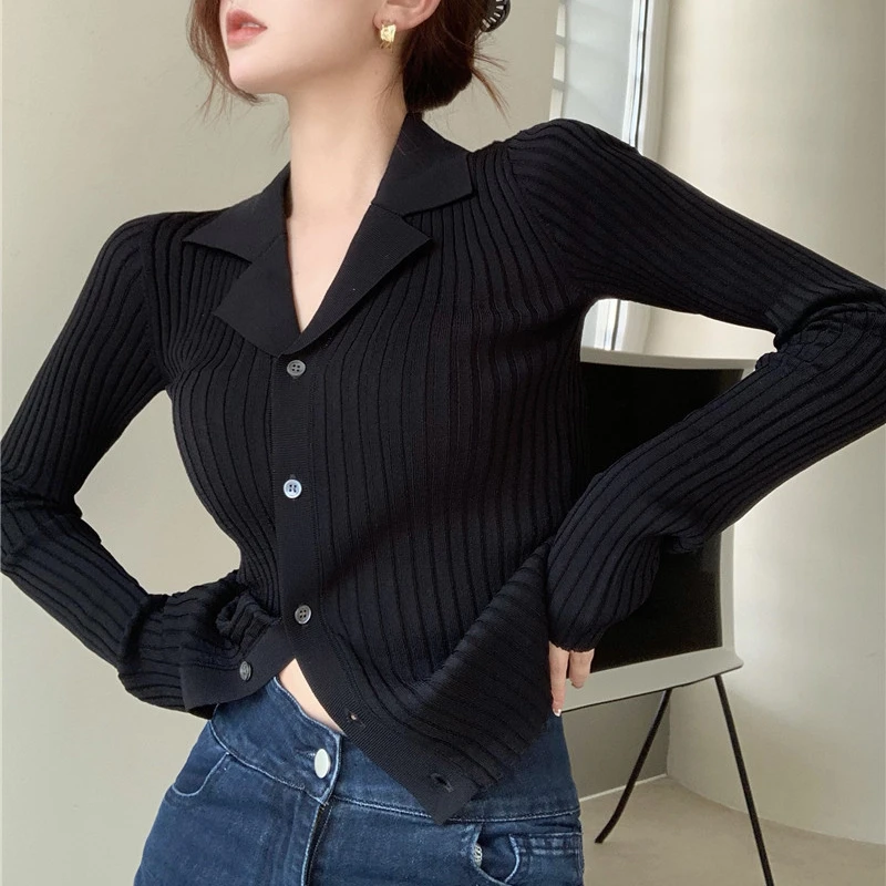

Japanese Style Retro Knit Bottoming T-Shirt Women's Autumn 2021 New Cardigan T-shirt Short Inner Long-sleeved Top