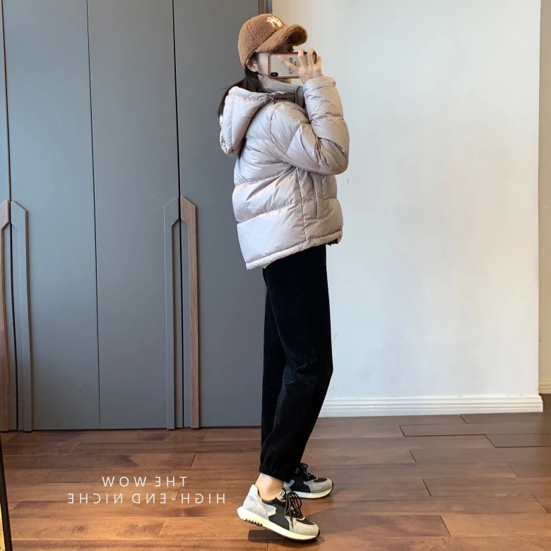 New 2021 Women Goose Down Coat & Jacket with a Hood Short Parkas Puffy Warm Windbreaker Thick Padded Clothing for Female Black