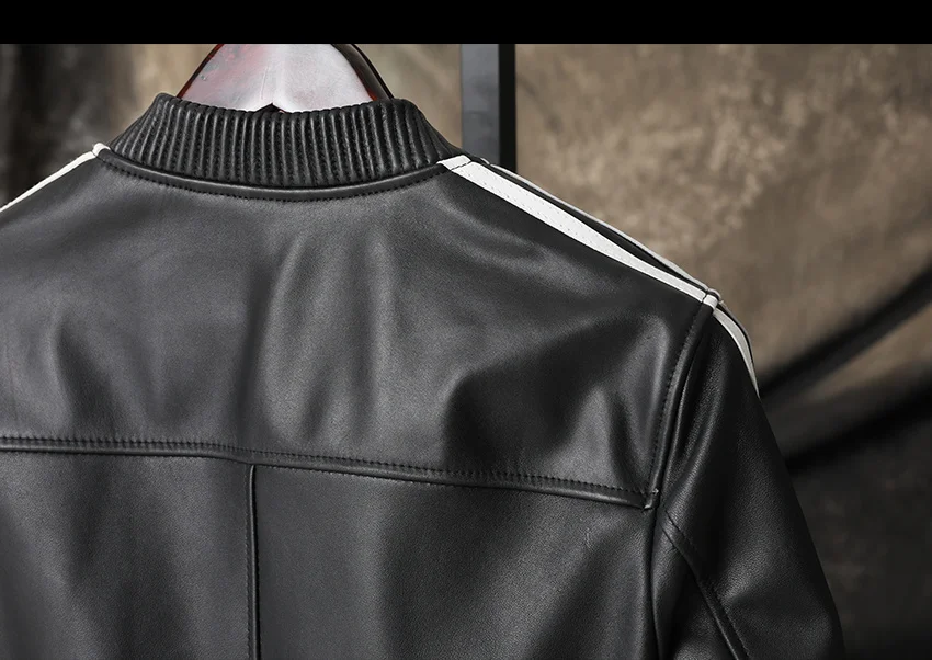 

Coats & Jackets