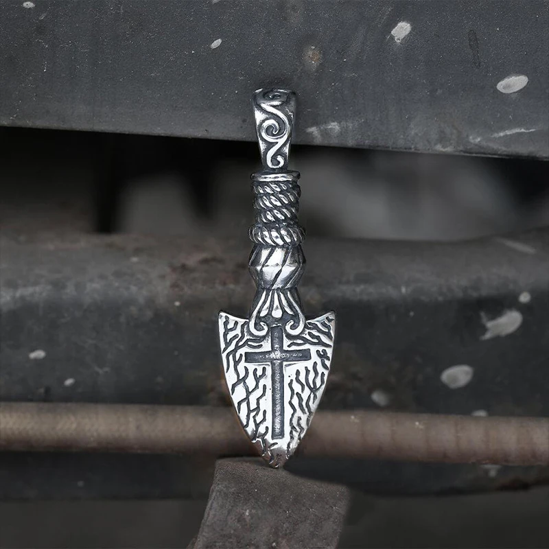 

Retro Punk Hip Hop Rock Fashion Crusader Shield Pendant Necklace Men's Boy Birthday Holiday Gift Party Jewelry Wholesale