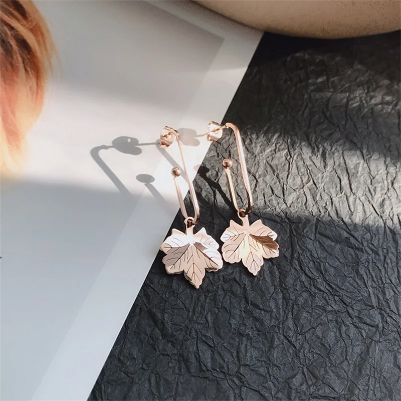 2019 New Titanium Steel Maple Tassel Long Women's Earrings Simple Plant Plating Gold Geometric Stainless Girls | Украшения и