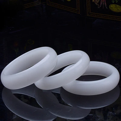 

Zheru Jewelry Natural Hetian Jade White 54-64mm Bracelet Elegant Princess Jewelry For Mom For Girlfriend