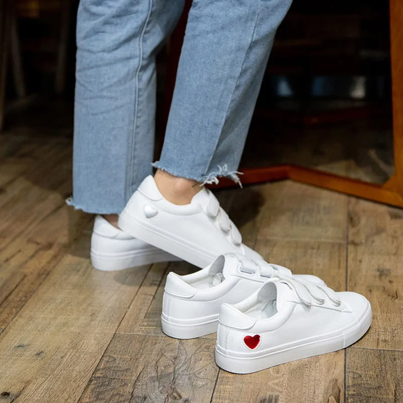 Женские кроссовки модная дышащая Вулканизированная обувь на липучках из