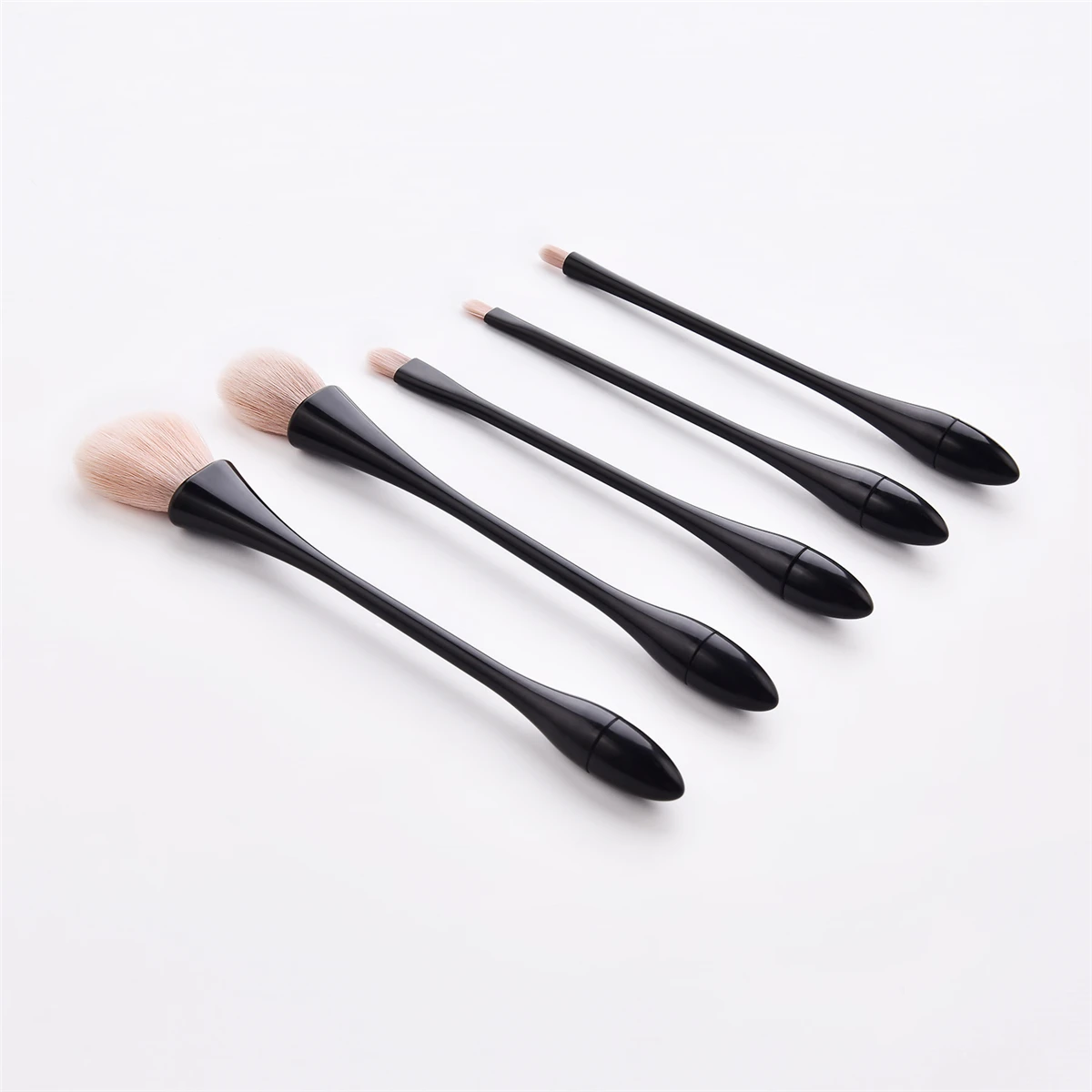 Кисти для макияжа 5 шт./лот Мягкие пудры основы консилера волос хайлайтера румян