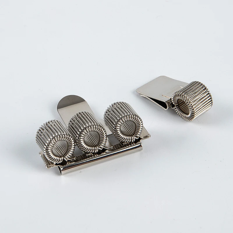 

Creative Triple Single Hole Metal Pen Holder Notebook Pocket Pen Clip for Office